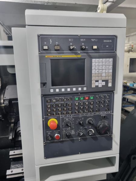 GOODWAY GLS200 8 inch CNC TORNA