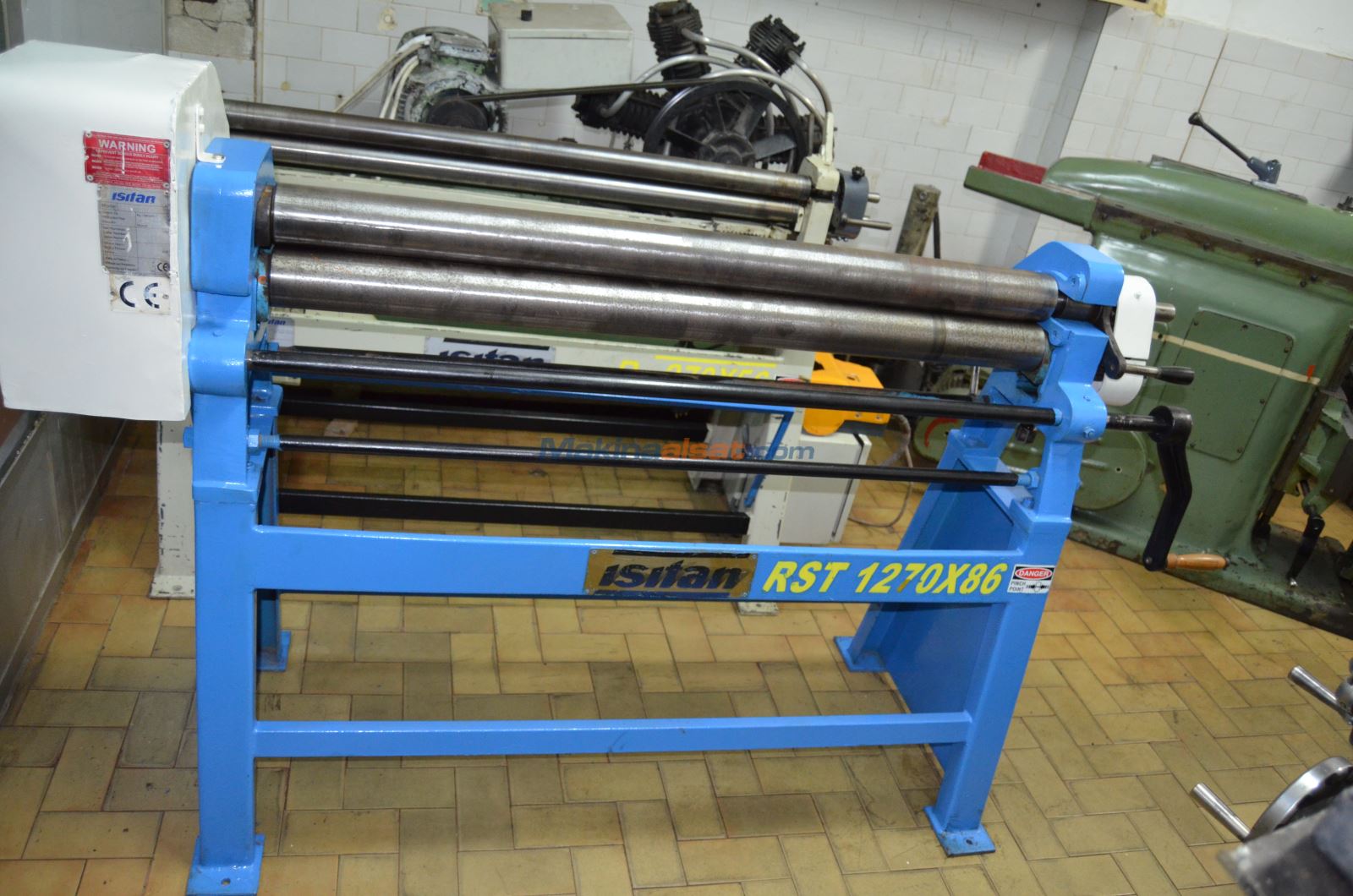 ISITAN 1270 X 86 KOLLU SİLİNDİR Used Mechanical Manual Plate Bending