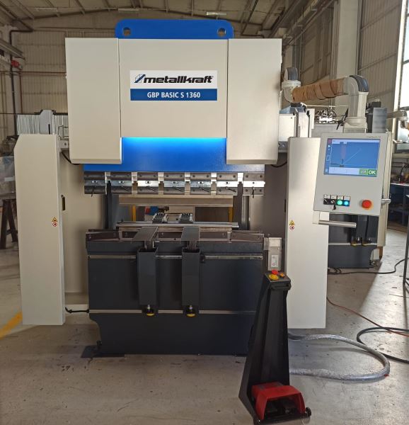 BURNET 1360 CNC ABKANT