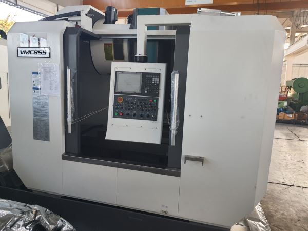 Stokta Hazır Favory VMC 855 CNC Dik İşlem