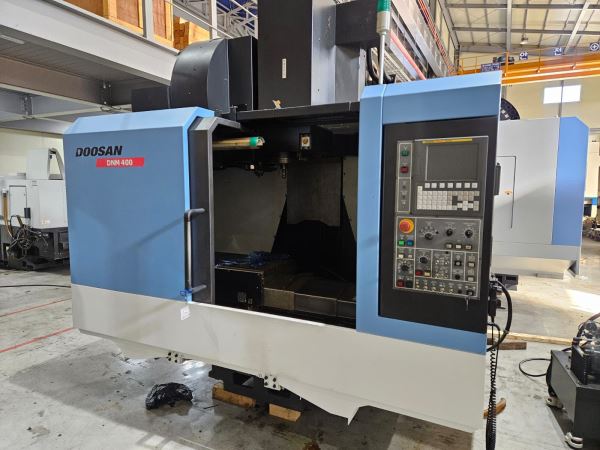 2012 Model Doosan DNM400 Cnc Dik İşleme