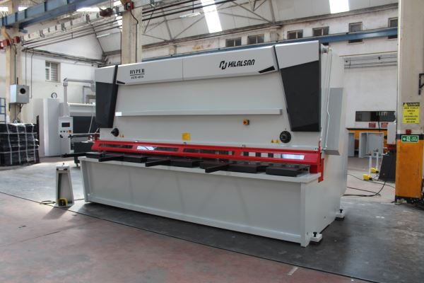 HİLALSAN 4 METRE 16mm CNC AÇI AYARLI GİYOTİN MAKAS