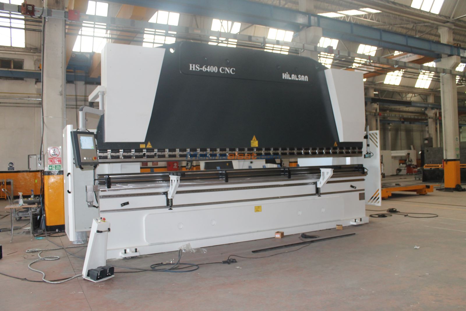 HİLALSAN 6 METRE 400 TON CNC ABKANT PRES