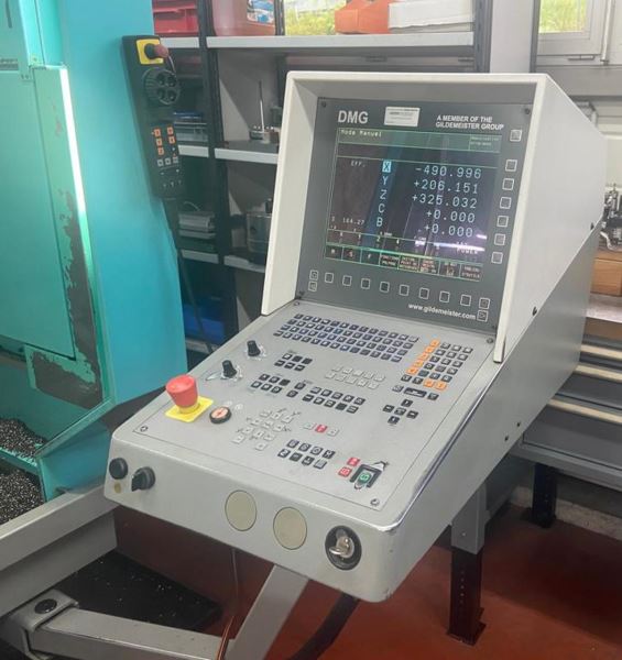 DMG DMU 50 V CNC Dik İşlem