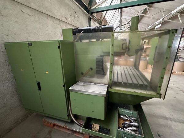 HERMLE UWF 900 CNC Freze