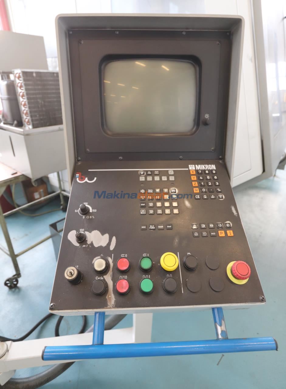 MIKRON UME 560 Cnc Freze