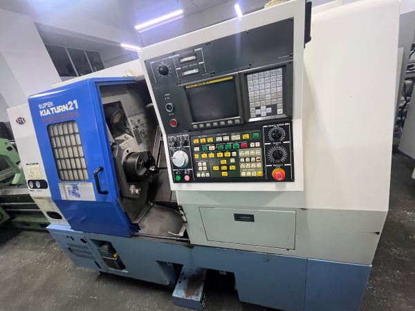 HYUNDAİ KİA SKT21 8 İNÇ FANUC KONTROL CNC TORNA