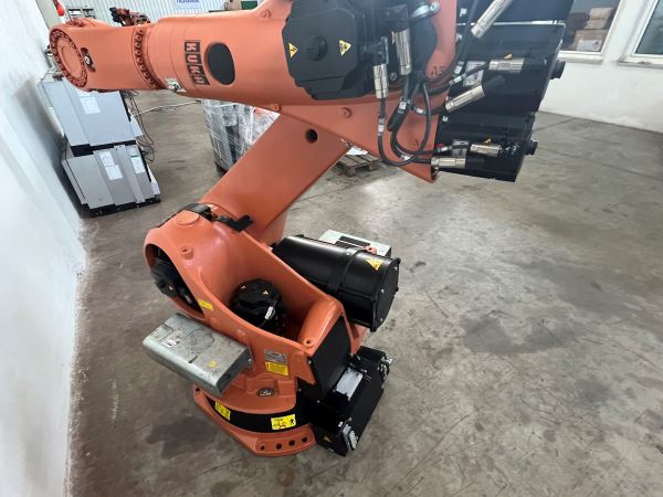 KUKA KR240-2 2000 KRC2 ED05