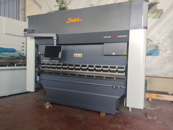 YENİ BAYKAL APHS 3100 x 120T x 6MM CNC HİDROLİK ABKANT PRES