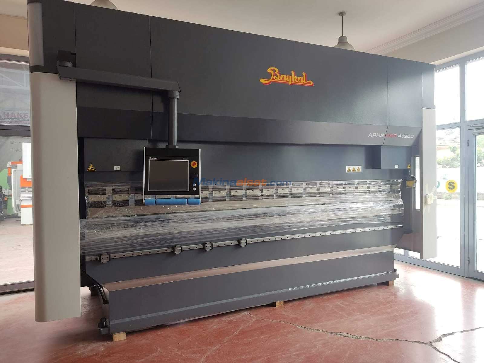 YENI BAYKAL APHS PRO 4100 X 300 Ton CNC HIDROLIK ABKANT PRES