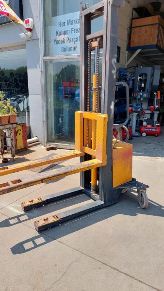 1500 KG ELEKTRİKLİ FOTKLİFT