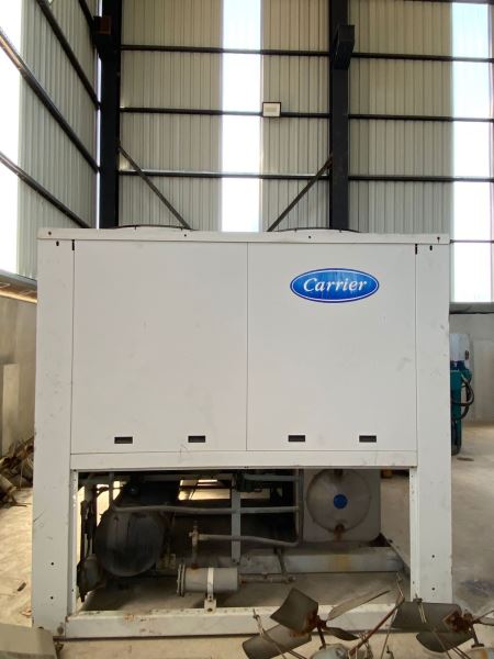 CARRİER 700 KW CHİLLER