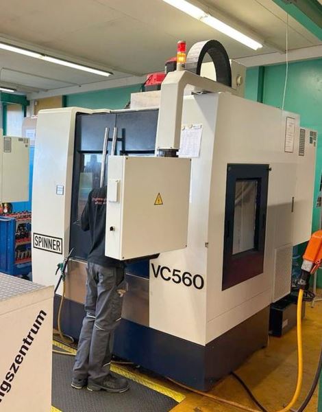 SPINNER VC-560 CNC Dik İşlem