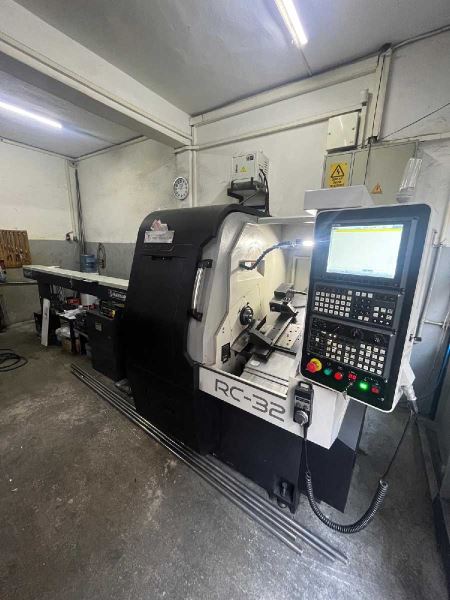 RAYFENG RC-32 C EKSENLİ CNC OTOMAT TORNA