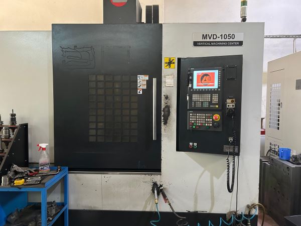 MVD 1050 CNC Dik İşlem Merkezi