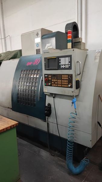 FEELER QM40 CNC DİK İŞLEME MERKEZİ