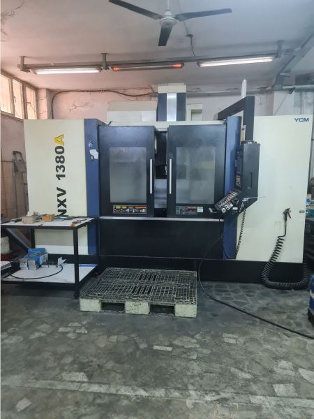 YCM SUPERMAX NVX 1380A CNC Dik İşlem Merkezi