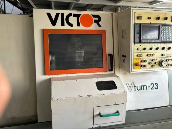 ViCTOR VTURN 23 CNC TORNA