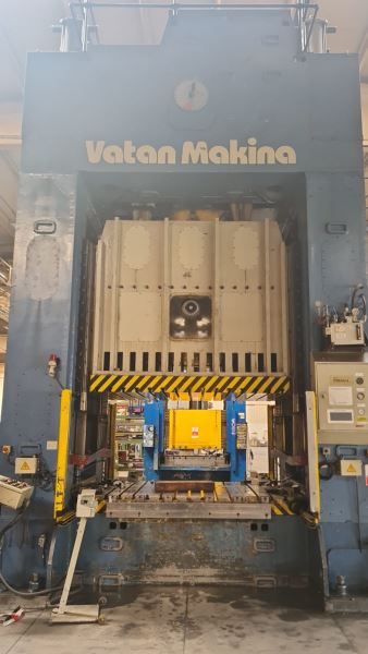 VATAN MARKA 300 TON H TİPİ EKSANTRİK PRES