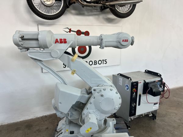 ABB IRB 4400/60 IRC5 FOUNDRY PLUS + 7 Eksen Robot