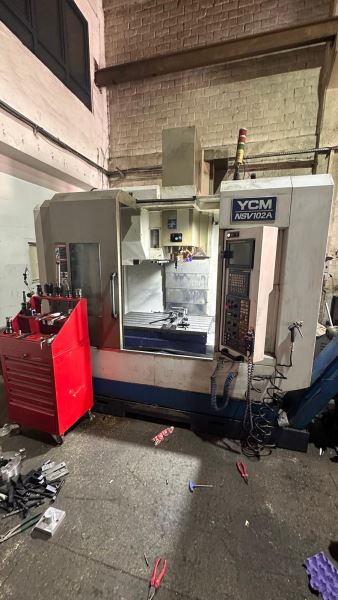 YCM NSV102A CNC Dik İşlem