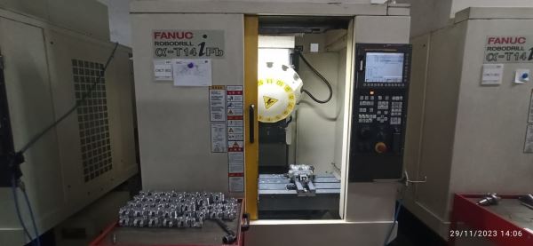 FANUC RoboDrill T14 CNC Tapping Center