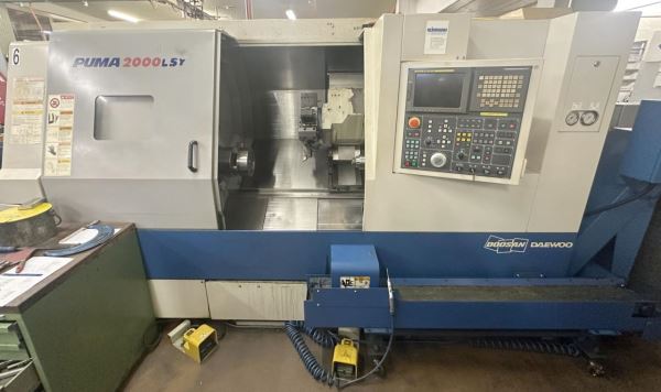 DOOSAN PUMA 2000 LSY CNC Torna