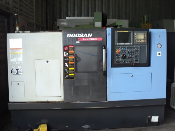 2012 Model Doosan LYNX 220 LM C EKSENLI  CNC TORNA