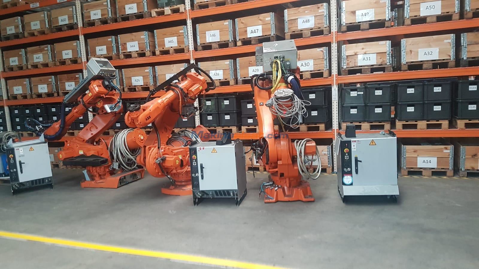 ABB IRB 6640 ROBOT