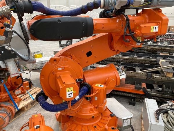 ABB IRB 6640 ROBOT