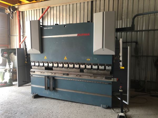 DURMA AD-R 3100X135 TON CNC ABKANT PRES