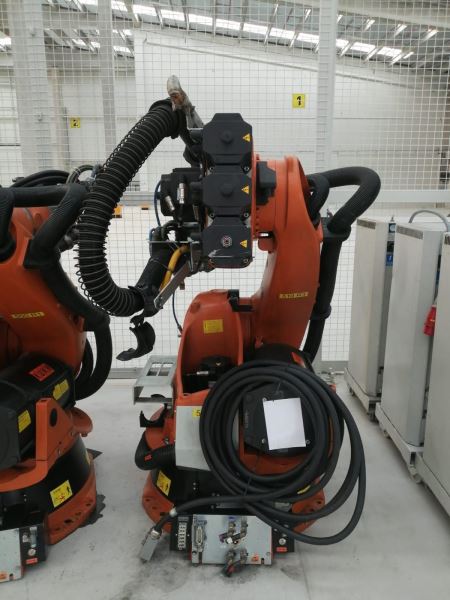 KUKA KRC2 KR 200-2 COMP 2008 MODEL ROBOT