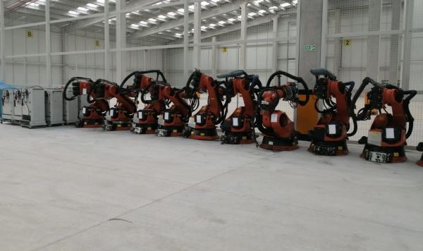 KUKA KRC2 KR 200-2 COMP 2008 MODEL ROBOT