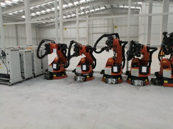 KUKA KRC2 KR 200-2 COMP 2008 MODEL ROBOT