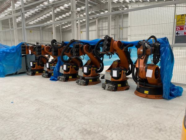 KUKA KRC2 KR 210-2-2000 2011 MODEL ROBOT