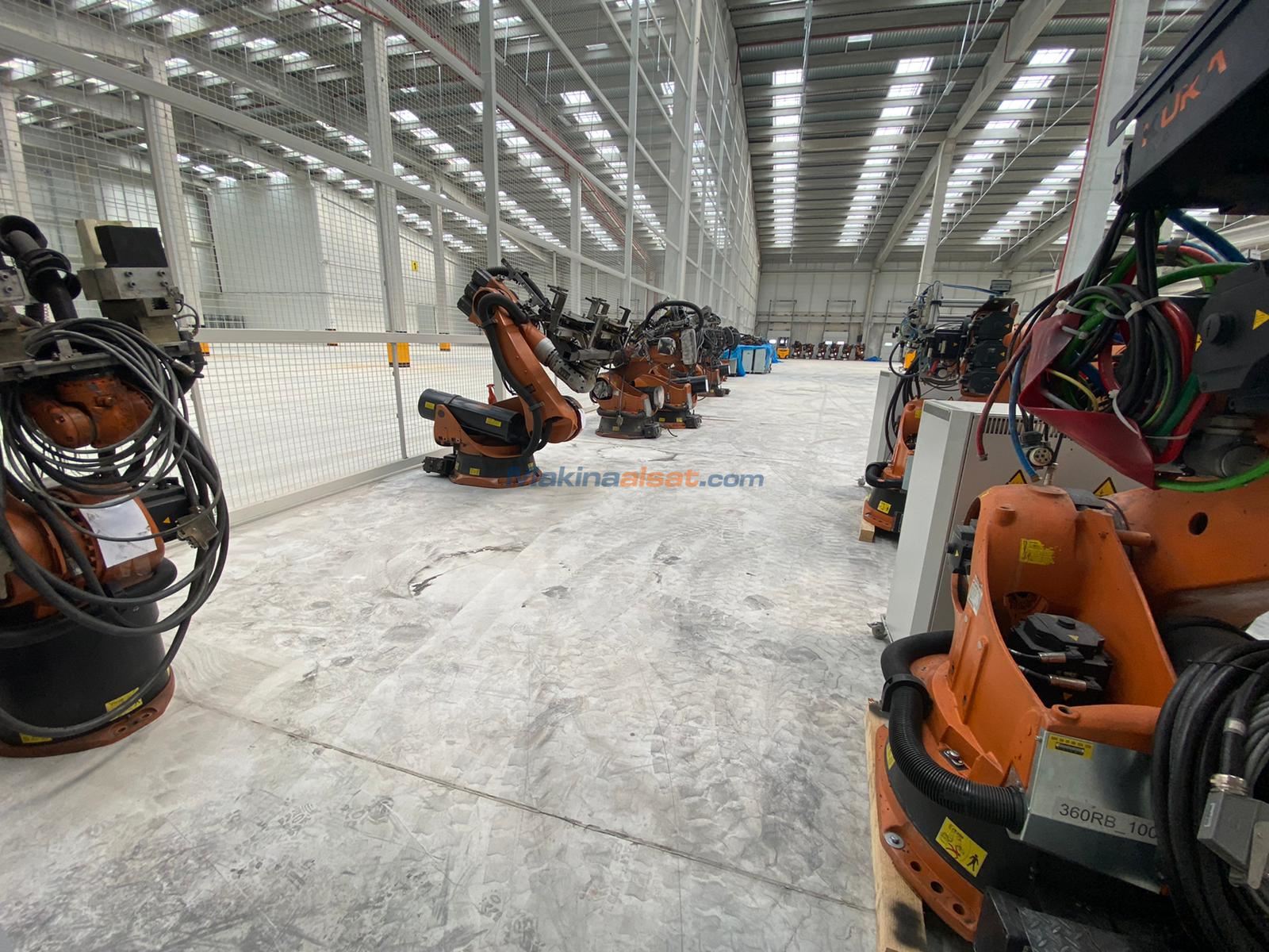 KUKA KRC2 KR 210-2-2000 2011 MODEL ROBOT