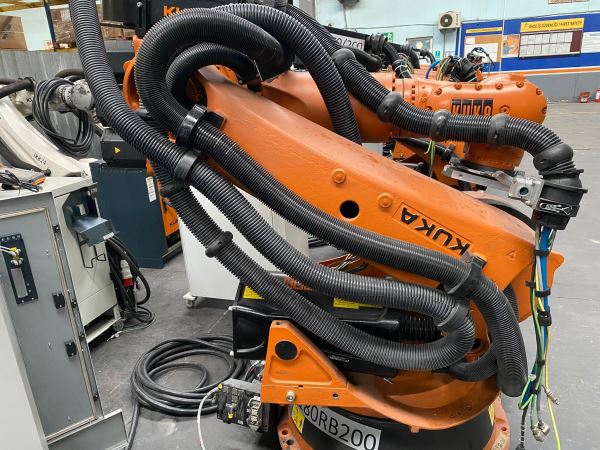 KUKA KRC2 KR 240-2 2000 2011 MODEL ROBOT