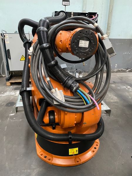 KUKA KRC2 KR 60-3 ROBOT